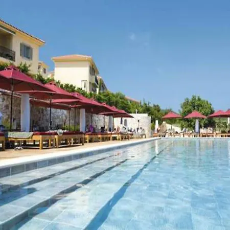 Emelisse Nature 5*