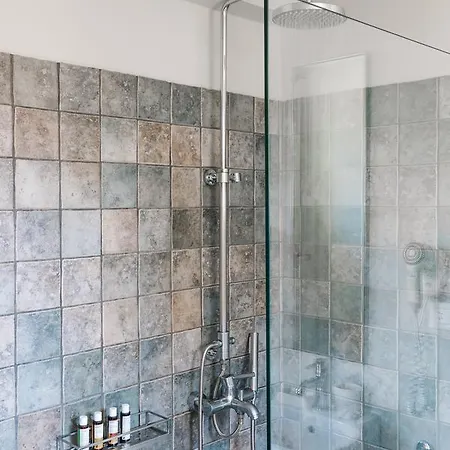 Emelisse Nature 5*