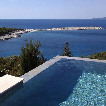 Emelisse Nature Ξενοδοχείο 5*